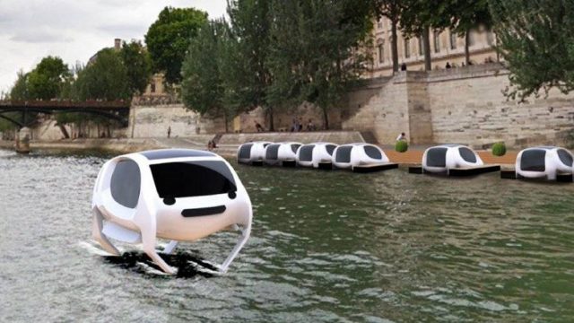 París pone a prueba su primer taxi acuático en el Sena