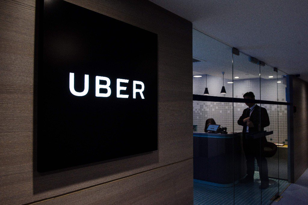 Tony Gali anuncia suspensión de Uber en Puebla