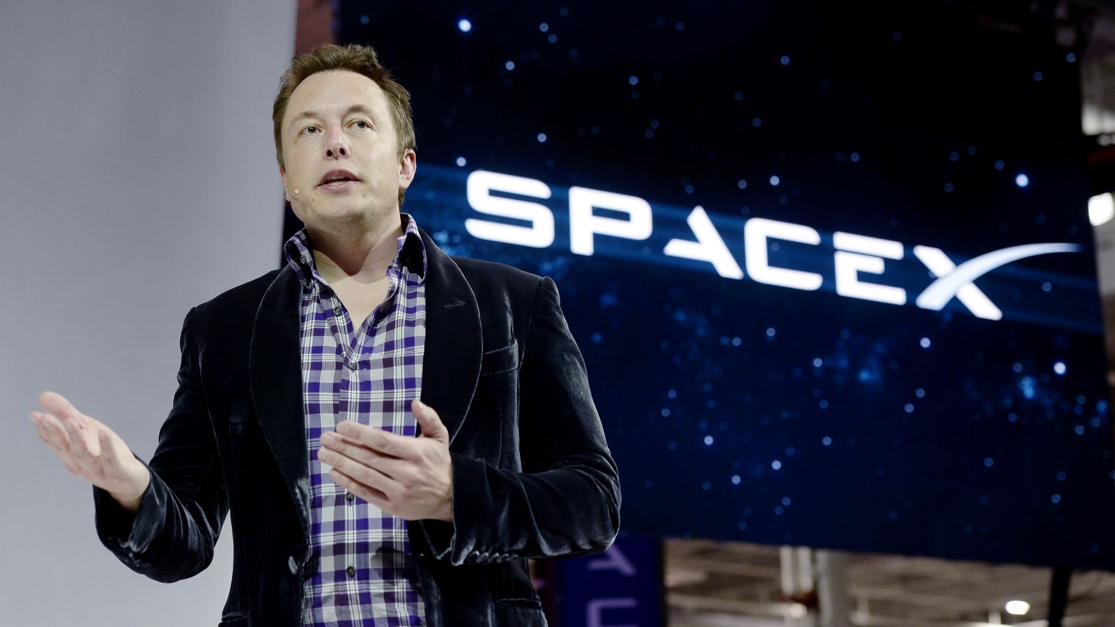 Elon Musk revela nuevos detalles sobre cómo será la colonia en Marte que planea para 2022