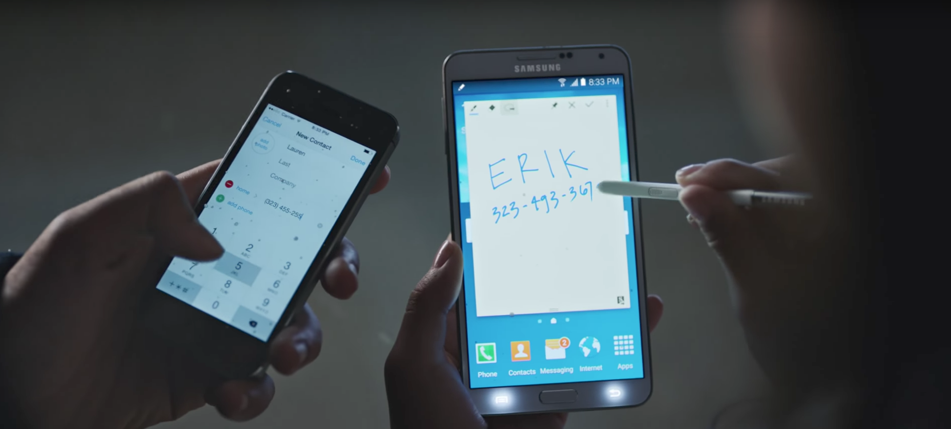 Samsung se burla del iPhone X con un nuevo comercial.