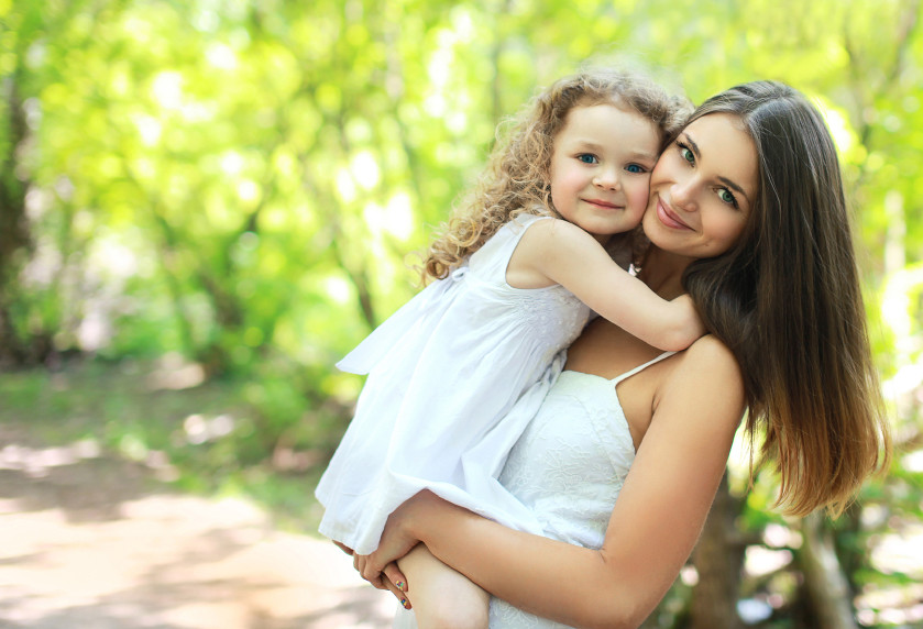 27 enseñanzas para que tu hija se convierta en una mujer fuerte y feliz